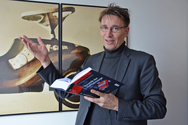 Fakult&auml;t Naturwissenschaften und Technik beruft Experten Prof. Dr. Christopher Frey f&uuml;r de