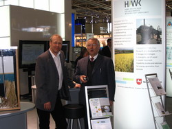 Prof. Dr. Rainer Wallmann  (links) und Vizepr&auml;sident Prof. Dr. Wolfgang M&uuml;ller