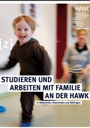 Cover der  Brosch&uuml;re Studieren und Arbeiten mit Familie an der HAWK